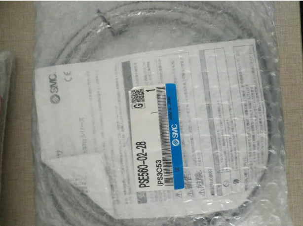 New SMC PSE560-02-28 Pressure sensor free shipping