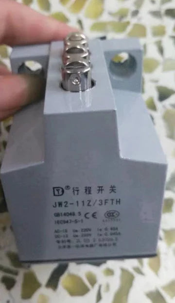 New Beijing first machine tool travel switch JW2-11Z/3FTH free shipping