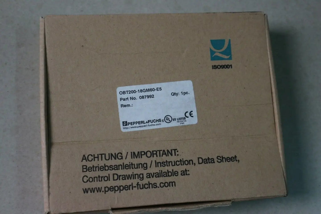 New P+F OBT200-18GM60-E5 sensor free shipping