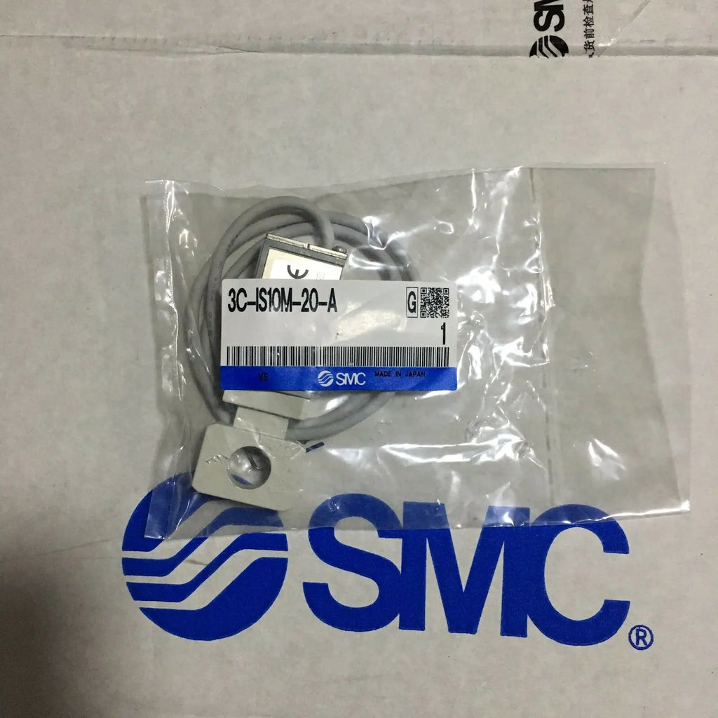 New SMC 3C-IS10M-20-A Pressure switch free shipping