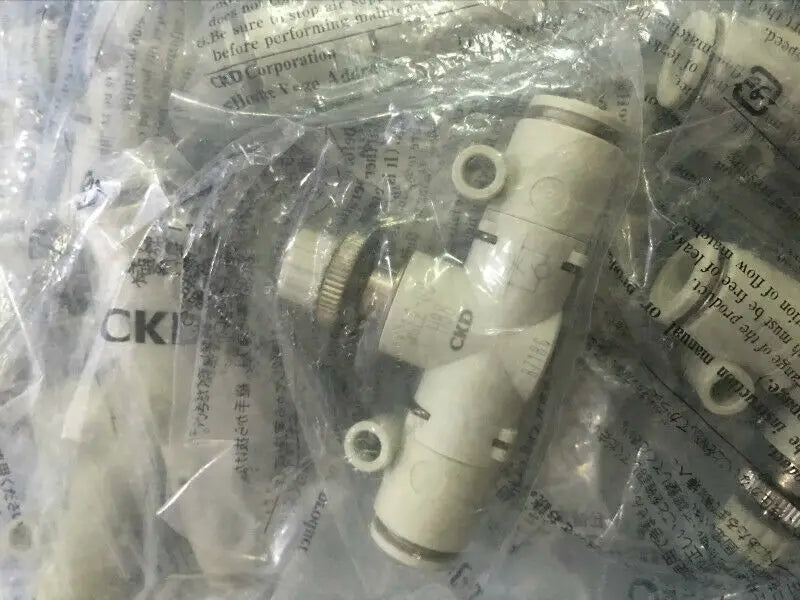 1PC  NEW   CKD    SCL2-08-H88    free  shipping