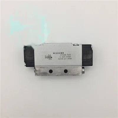 1pc new FESTO MEBH-5/3G-1/8-B 173016