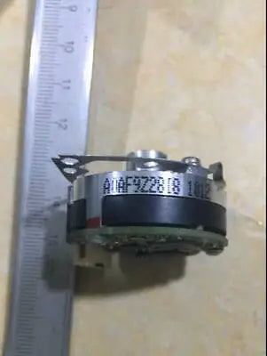 1pc new Yaskawa SGMJV-01A3A21