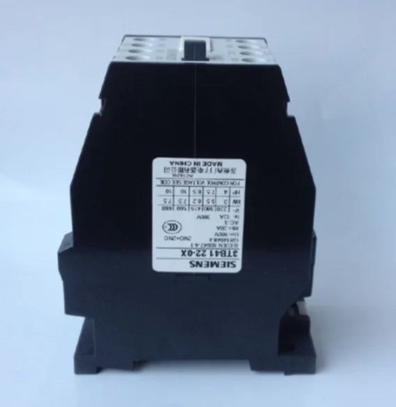1PC  NEW   SIEMENS   3TB4122-0XB0  24V   free shipping