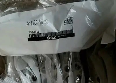 SY7120-5D-02 1Pcs NEW SMC Solenoid Valve