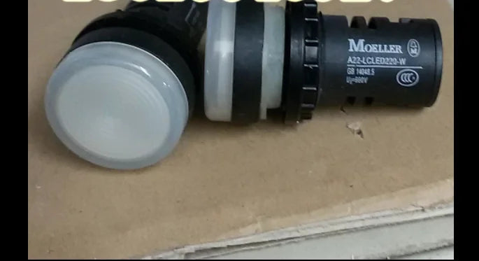 1PC  NEW   EATON  MOELLER  A22-LCLED220-W   free shipping