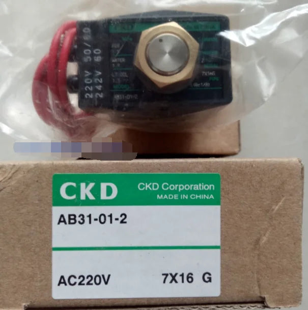 1PC  NEW  CKD   AB31-01-2-AC220V   AB31-01-2   AC220V   free  shipping