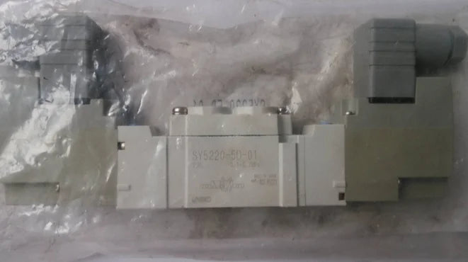 SY5220-5D-01 SY52205D01 1PC New SMC free shipping
