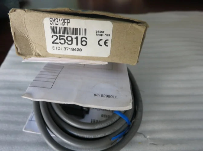 SM312FP 1PC New BANNER Photoelectric Switch Sensor free ship