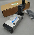 1PC NEW SHAKO PS520-02S PS520-02-S DC24V free shipping