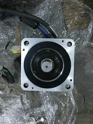 1pc new Yaskawa SGMPS-04ACA2C