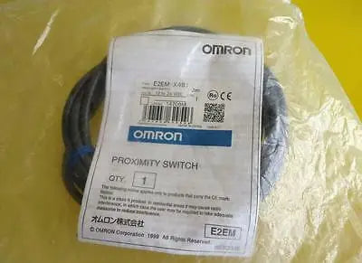 E2EM-X4B1 E2EMX4B1 New Omron Switch free shipping