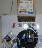 New in Box AUTONICS E40S6-100-3-2-24 FREE SHIPPING