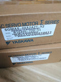 1PC New YASKAWA SGMAS-08A2A21-Y2  free ship