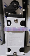1PC  NEW   EATON  MOELLER  AT4/11-S/I/AR   free shipping