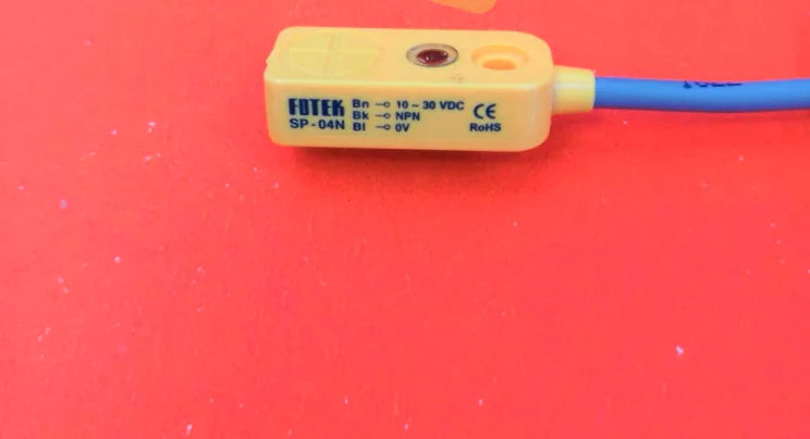 1pc FOTEK SP-04N Proximity switch free shipping