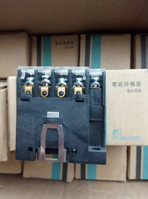 SJ-OG SJOG 1 pcs Fuji DC contact free shipping