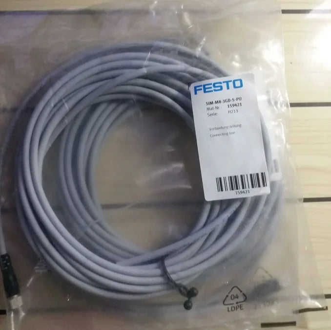 SIM-M8-3GD-5-PU 1PC New FESTO Plug 159421 free shipping