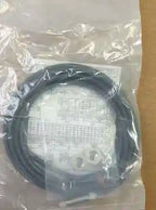 E2E-X2MF1-Z E2EX2MF1Z 1PC New In Box Omron Proximity Switch free shipping