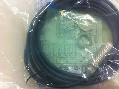 1pc new OMRON E2E-X5ME1-Z NPN NO