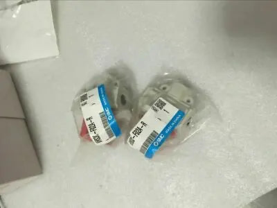 1PC NEW SMC VHS30-F02A-R