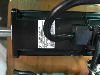 1pc new Yaskawa SGMAH-04AAA61D-OY