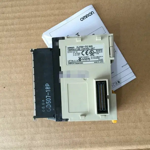 CJ1W-TC103 CJ1WTC103 1PC New In Box OMRON free shipping