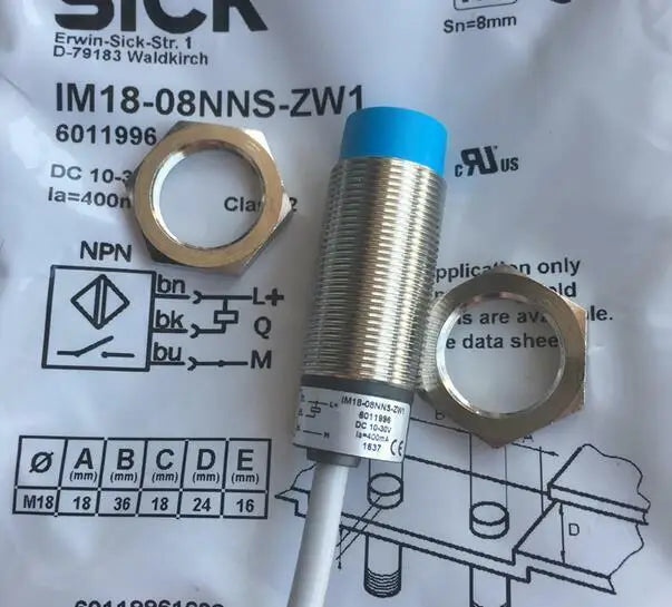 IM18-08NNS-ZW1 1pc NEW SICK proximity switch