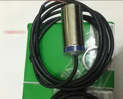 1PC NEW Schneider XUB5ANANM12  Free Shipping