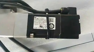 1pc new Yaskawa SGMJV -01ADA21 100W