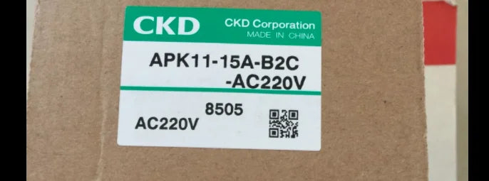 1PC  NEW  CKD  APK11-15A-B2C-AC220V  APK11-15A-B2C  AC220V  free  shipping