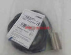 E2E2-X10Y1 E2E2X10Y1 1PC New OMRON free shipping