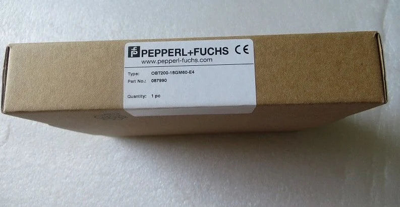 New P+F OBT200-18GM60-E4 Photoelectric Switch free shipping