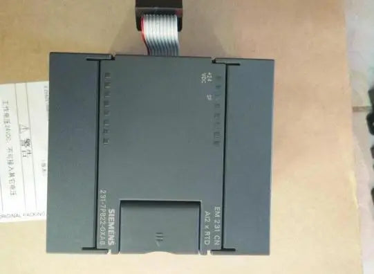 6ES7231-7PB22-0XA8 New in box SIEMENS PLC free shipping