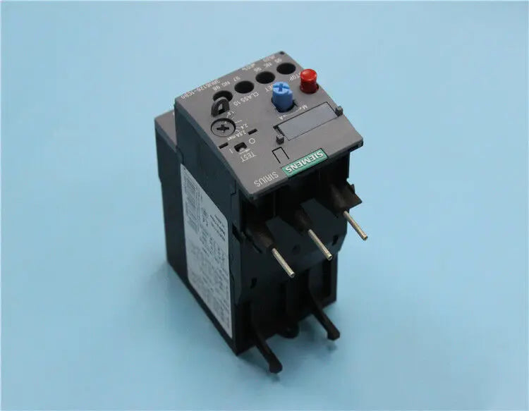 1pc      Siemens   3RU6126-1EB0  2.8-4A  Thermal  relay  free shipping