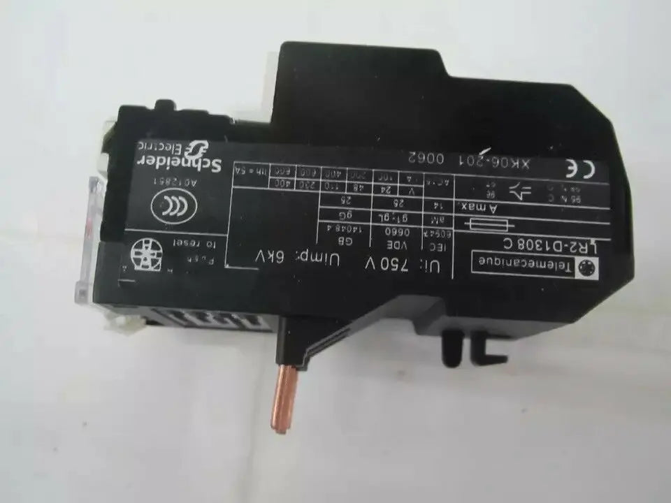 New Schneider LR2-D1308C 2.5-4A Thermal overload relay free shipping