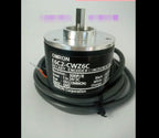 New  Omron Rotary Encoder  E6C2-CWZ6C 300P/R  free shipping