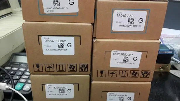 DVP32ES00R2 1PCS NEW Delta PLC free shipping