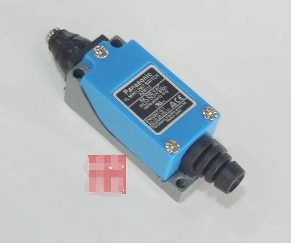AZ8111 az-8111 5A 250VAC1PC NEW Panasonic PLC VL Mini Limit Switch