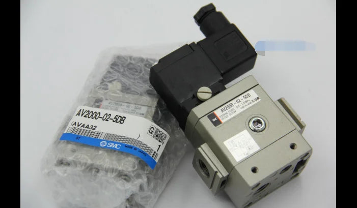 New SMC AV2000-02-5DB Solenoid Valve free shipping