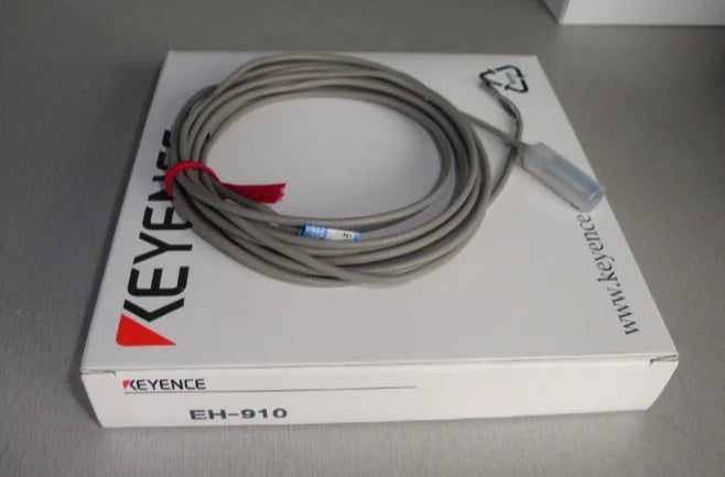 EH-910 EH910 1pc New KEYENCE Proximity Sensor free shipping