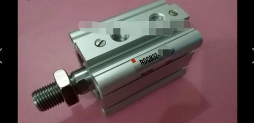 1PC   NEW   SMC    RDQB32-100    free   shipping