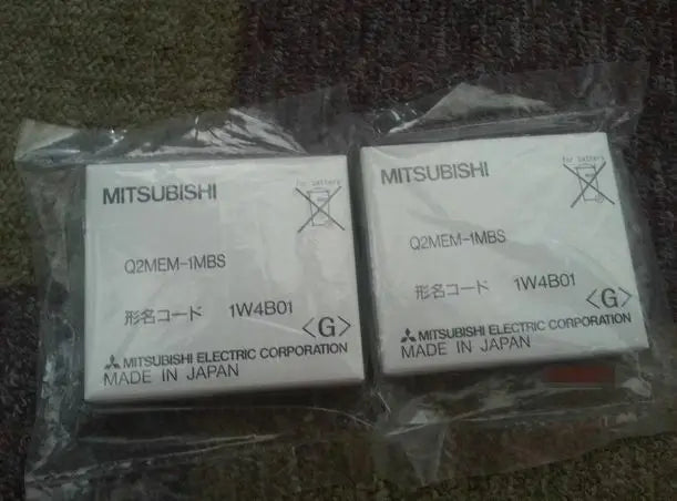Q2MEM-1MBS Q2MEM 1MBS 1PC NEW Mitsubishi PLC free shipping