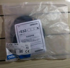E3Z-T61K E3ZT61K 1PC NEW Omron Photoelectric Switch 12-24VDC free shipping