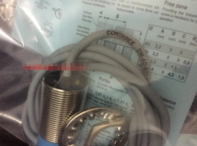 DW-AD-611-M30 1 PCS New Contrinex Proximity Switch free shipping