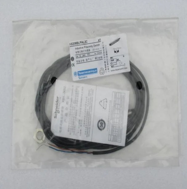 XS208BLPAL2C 1PC NEW IN BOX Telemecanique proximity switch free ship