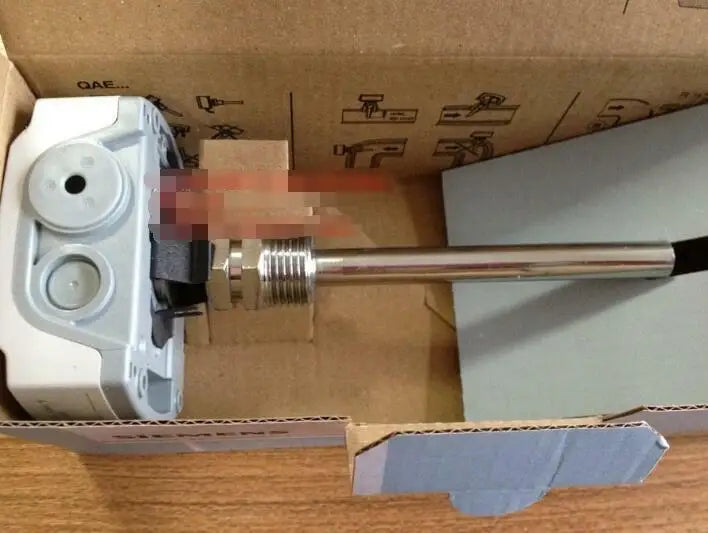 1PC New in box SIEMENS QAE2121.010