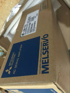 New in box Mitsubishi MR-J2M-P8B  MR J2M P8B