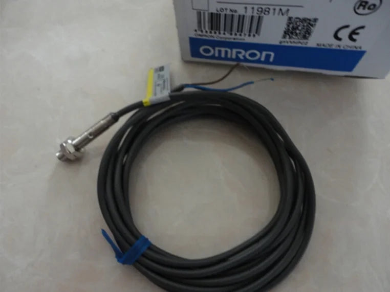 E2E-X1C1-Z E2EX1C1Z 1Pcs New OMRON Proximity Switch 12-24VDC free shipping