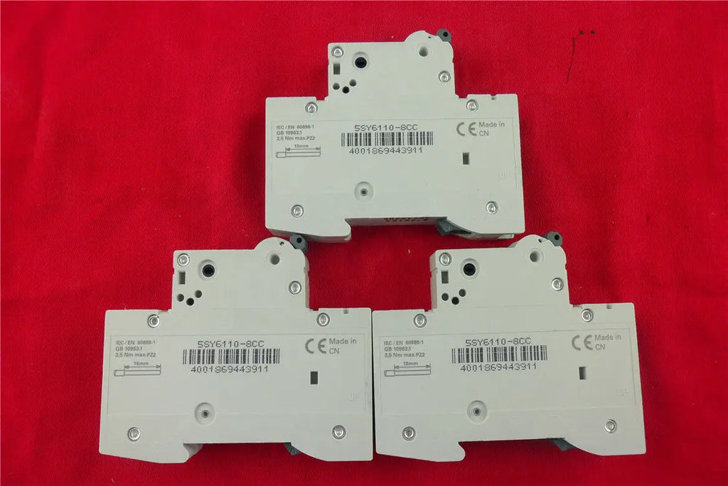1pc      Siemens  1P  10A  5SY6110-8CC  circuit  breaker   free shipping